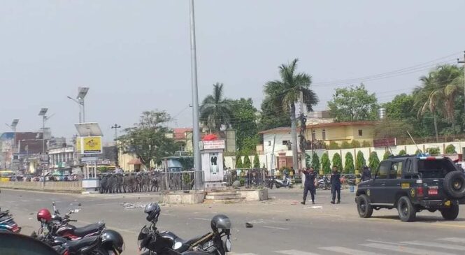 विरेन्द्रको शालिक राख्न खोज्दा नेपालगञ्जमा तनाव