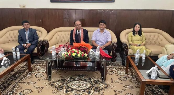 भारत भ्रमणमा रहेका प्रचण्डले मोदीलाई भेट्ने